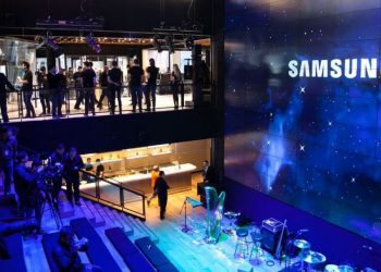 Perang Dagang Korea-Tokyo, Samsung Dekati Tokyo Amankan Pasokan