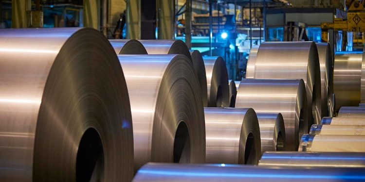 Rombak Total Manajemen dan Teknologi Krakatau Steel