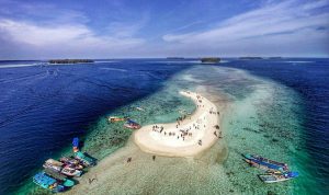 7 Taman Nasional Laut di Indonesia, Keindahannya Diakui Dunia 8