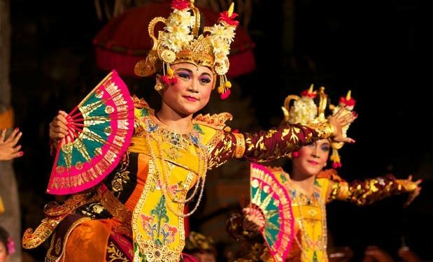 Daya Tarik Tari Legong Kraton di Malam Budaya Baden Jerman