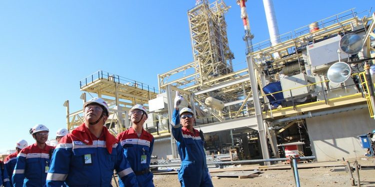 Genjot Devisa, Pertamina Harap Impor BBM Turun