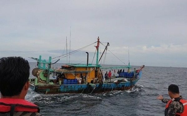 Illegal Fishing, 6 Kapal Ikan Berbendera Vietnam dan Filipina Ditangkap