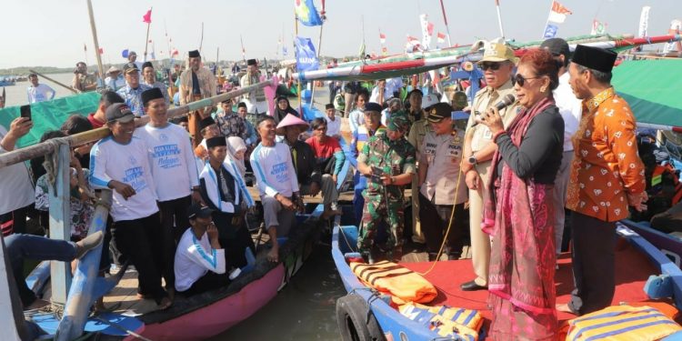 Lestarikan Laut Melalui Tradisi Sedekah Laut