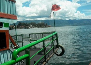 Saya, Pak Jokowi, Danau Toba dan Payudara Besar (2) 1