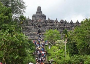 Indonesia Bidik Devisa USD 28 Miliar Dari Sektor Pariwisata di 2024 1