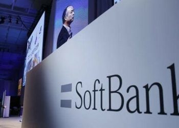 CEO SoftBank Bakal Investasi Mobil Listrik di Indonesia 1
