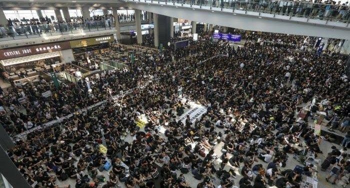 Pemerintah Indonesia Minta WNI Tunda Berpergian ke Hong Kong