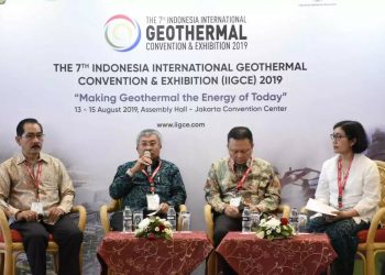 Tekan Emisi Karbon, Indonesia Fokus Kembangkan Energi Panas Bumi