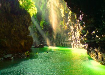 Kekeringan, Wisata Green Canyon Tutup