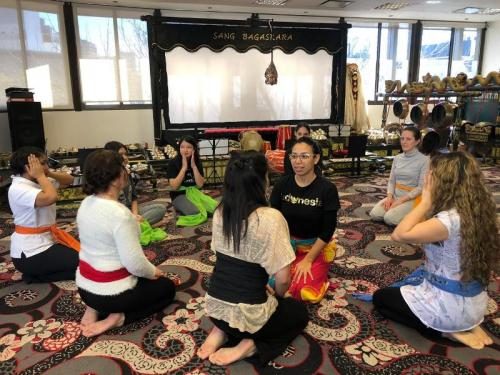 KBRI Inisiasi Kelas Seni Budaya Indonesia di Argentina