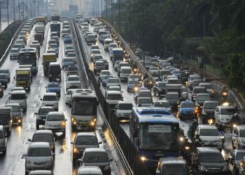 Tekan Polusi, Menhub Dukung Perluasan Ganjil Genap di Jakarta