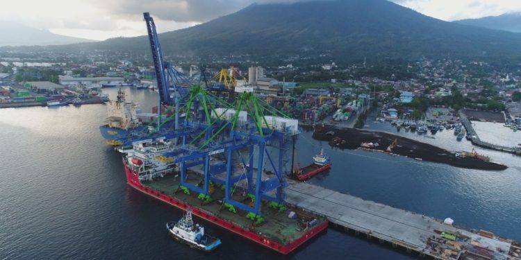 Pelabuhan Bitung Jadi Hub Ekspor di Kawasan Timur Indonesia