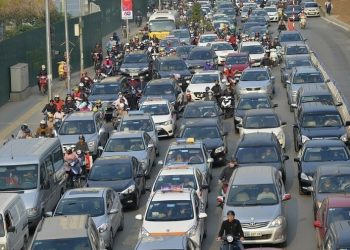 Tekan Polusi, Jakarta Mulai Uji Coba Perluasan Ganjil Genap