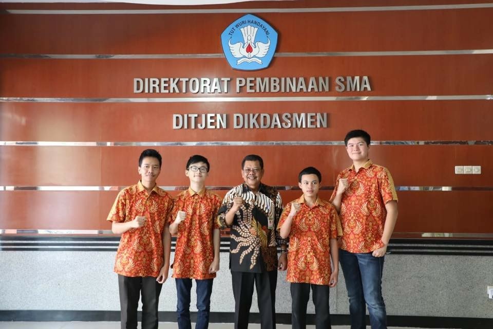 Pelajar Indonesia Torehkan Prestasi di Olimpiade Informatika Tingkat Dunia 1