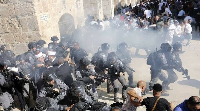Pasukan Israel Tembaki Warga Palestina di Kompleks Al Aqsa pada Hari Idul Adha