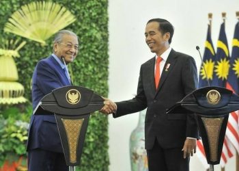 Indonesia-Malaysia Bersatu Lawan Diskriminasi Sawit dan Kembangkan Mobil ASEAN