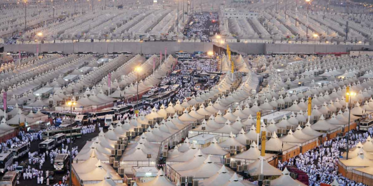 Demi Jamaah Haji Indonesia, Arab Saudi Pugar Gunung di Mina