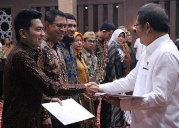 Rudiantara Kukuhkan 9 Komisioner KPI 2019 - 2022 1