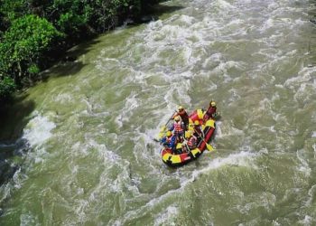 Destinasi Wisata Arung Jeram Paling Menantang di Asia