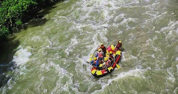 Destinasi Wisata Arung Jeram Paling Menantang di Asia