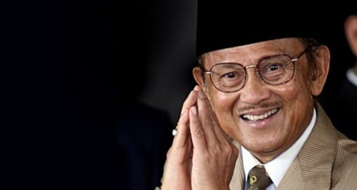 BREAKING NEWS: Presiden Indonesia Ke-3 BJ Habibie Tutup Usia