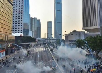 Jelang HUT Tiongkok, Bentrokan di Hong Kong Kembali Pecah