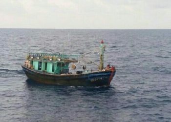 Kapal Ikan Ilegal Berbendera Malaysia Ditangkap di Selat Malaka