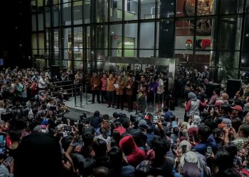 Mandat Pengelolaan KPK Diserahkan ke Presiden Jokowi