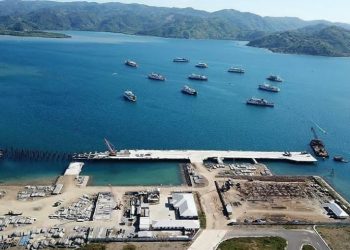 Akhir 2019, Delapan Kapal Pesiar Sandar di Pelabuhan Gilimas