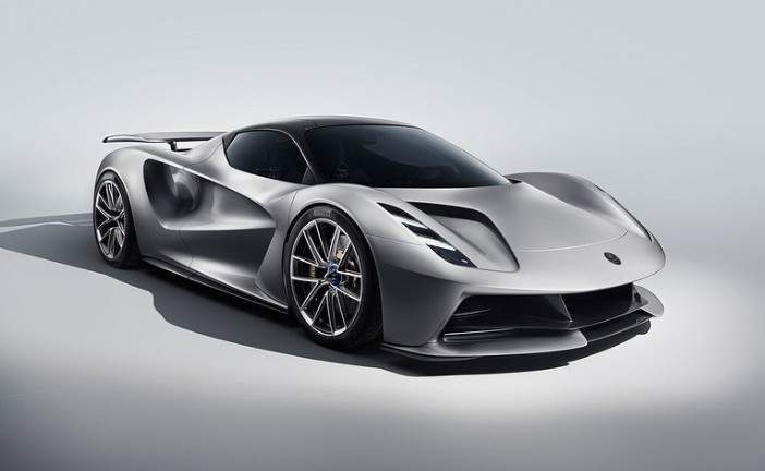 Lotus Luncurkan Mobil Listrik Paling Bertenaga di Dunia 3 Lotus Luncurkan Mobil Listrik Paling Bertenaga di Dunia 2