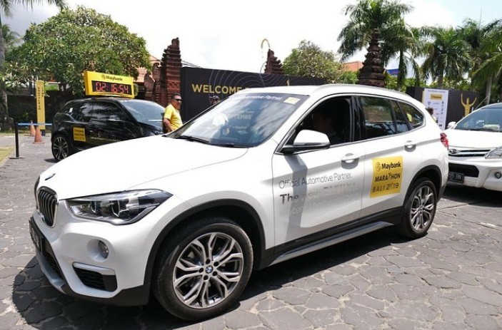 Pertama Kali, BMW Jajal Mobil Listrik di Bali 1