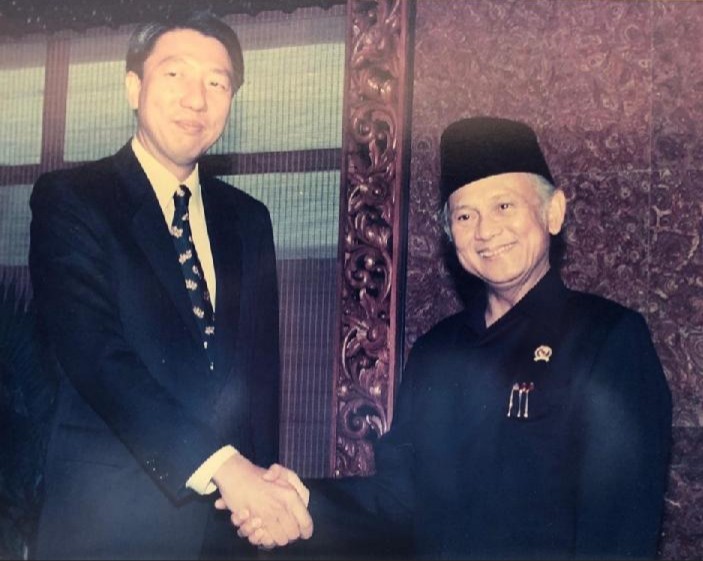 BJ Habibie Tutup Usia, Wakil PM Singapura Sampaikan Belasungkawa 1