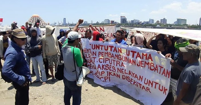 Kehilangan Sumber Hidup, Nelayan Protes Reklamasi Pantai Makassar 1