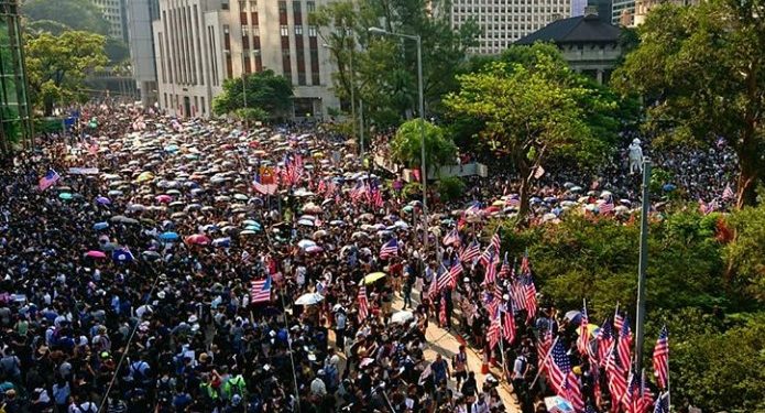 Redam Demonstrasi, Pemimpin Hong Kong Buka Ruang Dialog