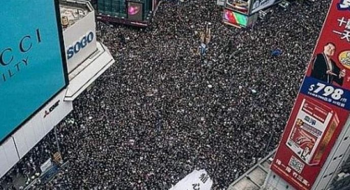 Tuntutan Demonstran Berhasil, Pemimpin Hong Kong Segera Cabut RUU Ekstradisi