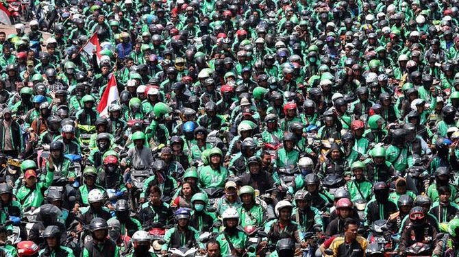 Ribuan Driver OJek Indonesia Tuntut Bos Taksi Malaysia Dihukum