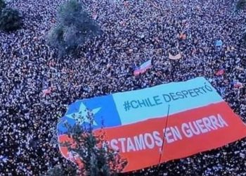 Penuhi Tuntutan Demonstran, Presiden Chile Bubarkan Seluruh Kabinet