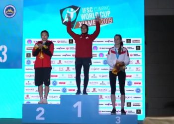 Rebut Emas, Atlit Indonesia Aries Susanti Pecahkan Rekor Dunia Panjat Tebing