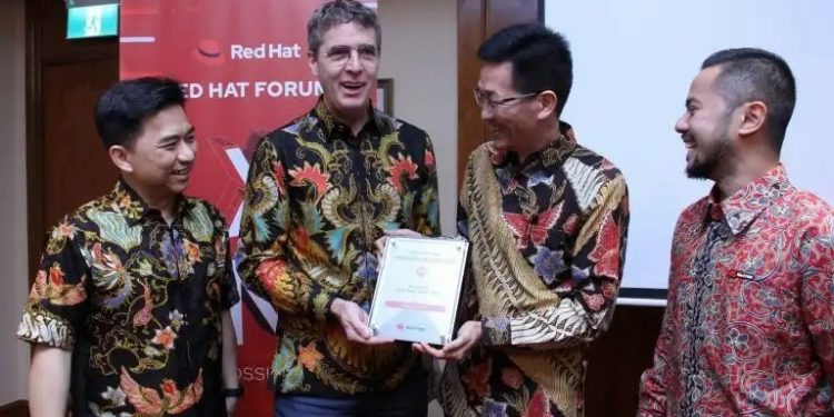BCA dan Telkomsel Diganjar Red Hat Innovation Award Asia Pasifik 2019