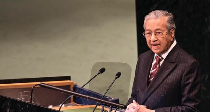 Krisis Politik di Hong Kong, Mahathir Mohamad Sarankan Carrie Lam Mundur