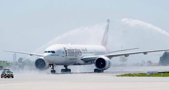 Emirates : Imbas Perang Tarif Amerika-Uni Eropa, Picu Kenaikan Harga Tiket