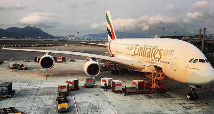 Maskapai Emirates Mendarat Darurat di Bali, Belasan Penumpang Terluka