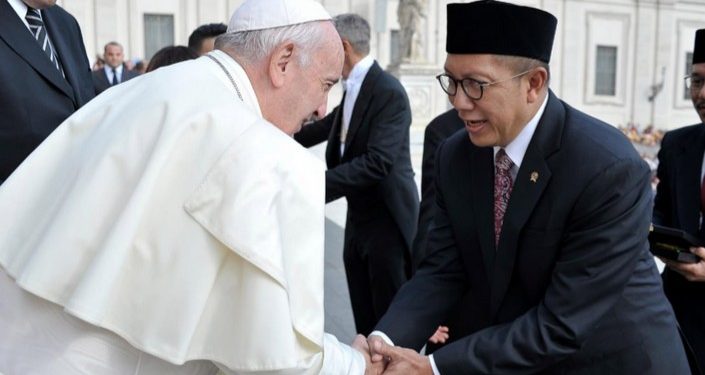 Indonesia Eratkan Hubungan dengan Vatikan