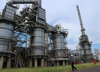 Presiden Jokowi Suntik Modal Rp2,9 Triliun ke PT Tuban Petrochmical