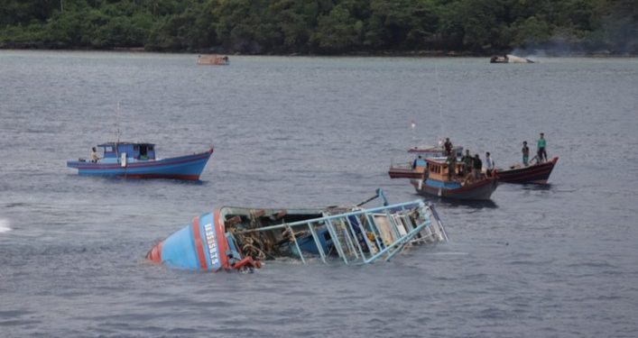Indonesia Kembali Tenggelamkan 40 Kapal Ikan Asing Pelaku Illegal Fishing