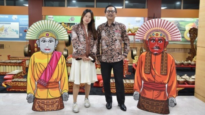 Batik Persahabatan Indonesia-Korea Diluncurkan 1