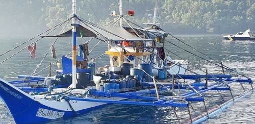 Tiga Kapal Pencuri Ikan dari Filipina Diringkus di Perairan Sulawesi 1