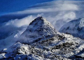 Salju di Pegunungan Himalaya Longsor, 6 Orang Tewas