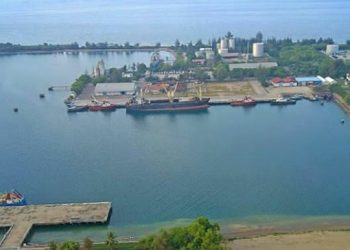 AMB Ekspor Perdana 6.000 Metrik Ton CPO  ke India