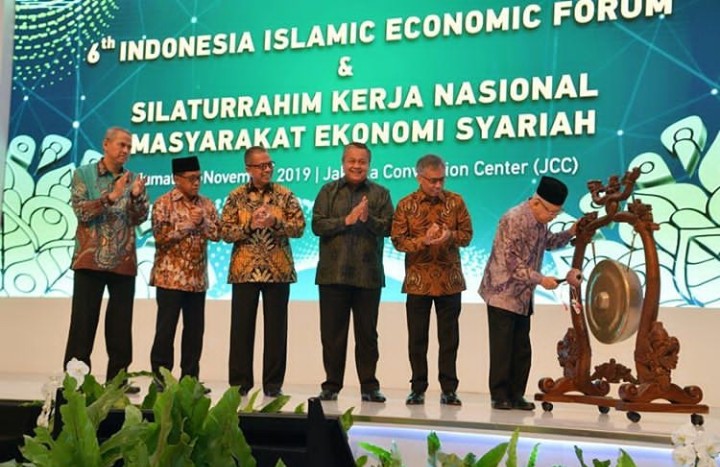 'Indonesia harus Jadi Pusat Ekonomi Syariah Dunia' 1